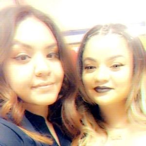 Meet your Posher, Isenia